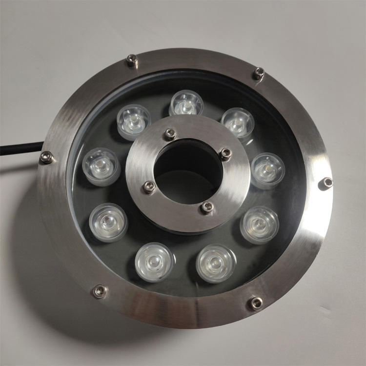 18W LED Fountain Light